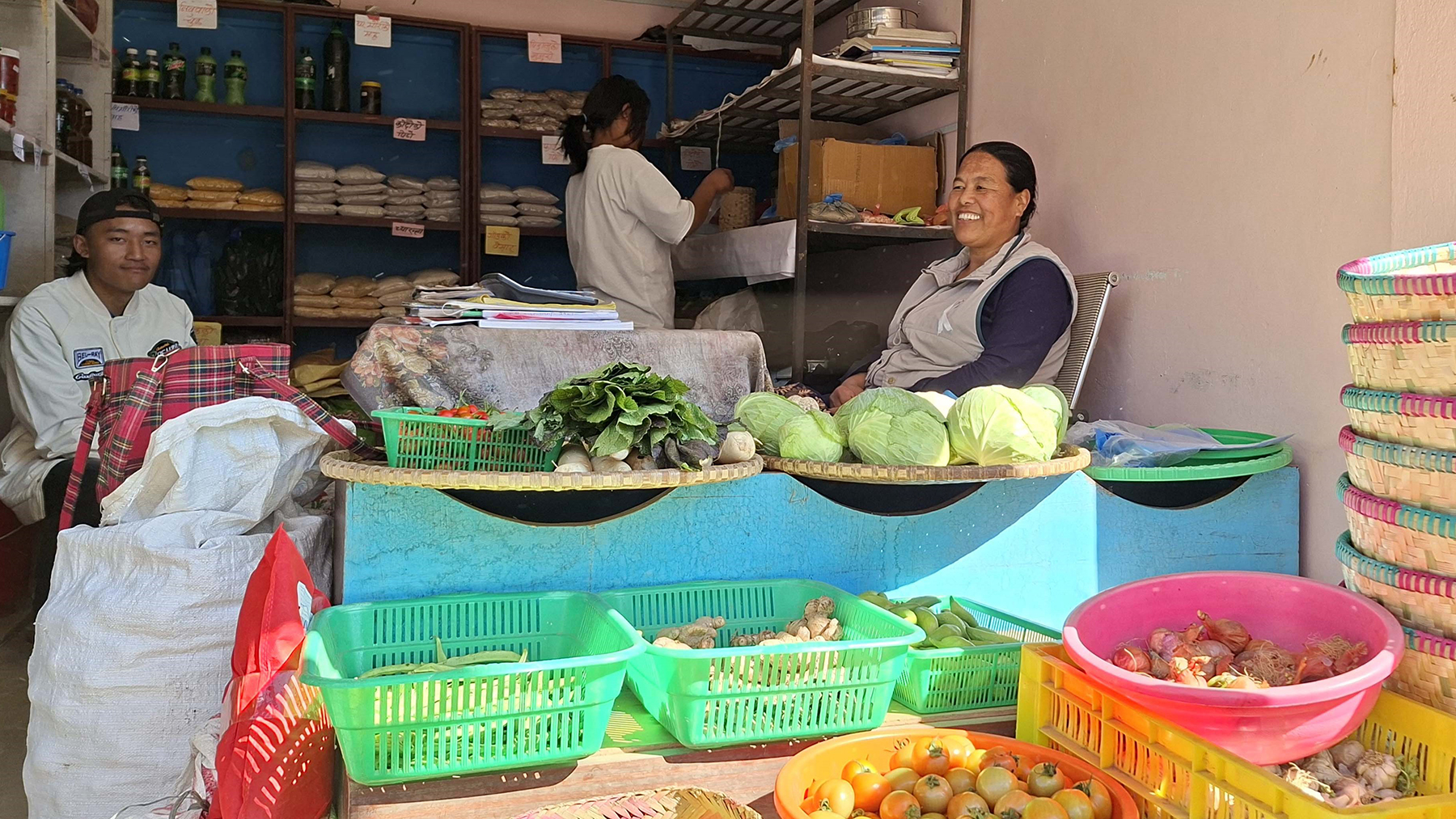 राजनीतिसँगै कृषिजन्य उत्पादनको व्यापारमा नेकपा नेतृ राई, भन्छिन्– नेताले पनि आयआर्जनका स्रोत बनाउनुपर्छ